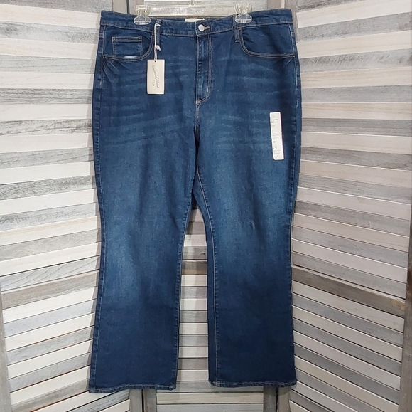 Women's High-Rise Bootcut Jeans | Universal Thread™ | 8 - Picture 2 of 11